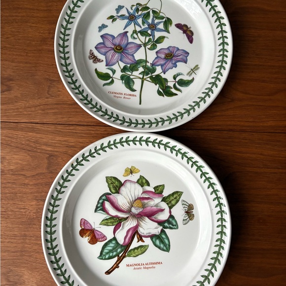 Botanical Floral Dinner Plates - Picture 4 of 14